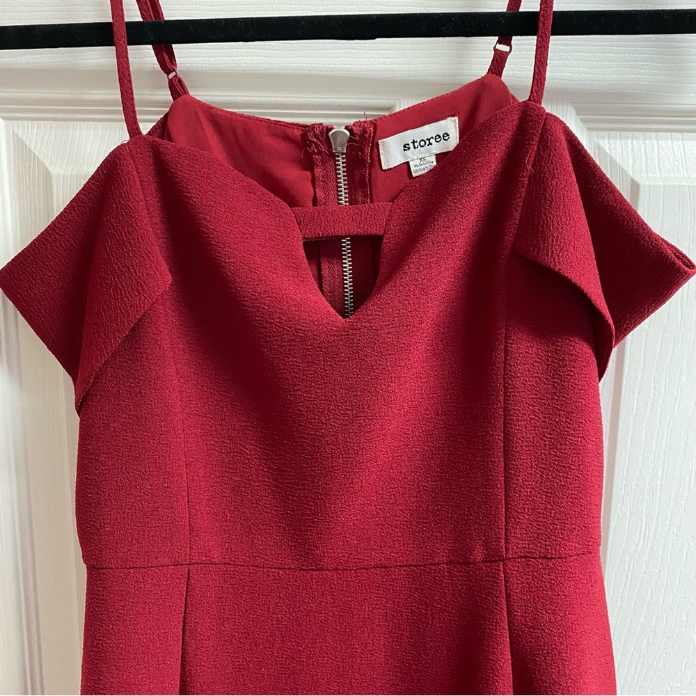 Red dress - Storee - Picture 4 of 5